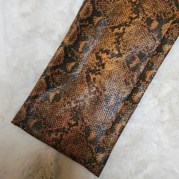 h:ours Tan Snake Print Ankle Pants - Picture 3 of 7